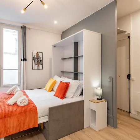 Appartamento Cozy & Fully Equipped 5 Min Walk To Metro, Montparnasse Neighbourhood Parigi