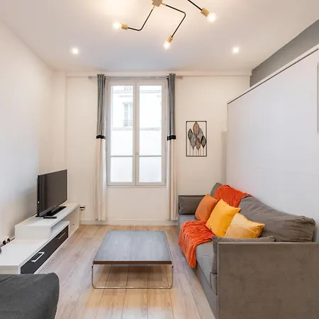 Cozy & Fully Equipped 5 Min Walk To Metro, Montparnasse Neighbourhood Appartamento Parigi